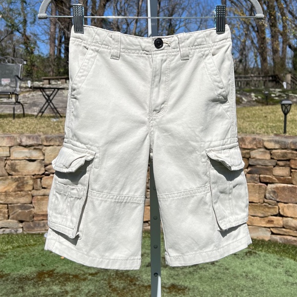 Cherokee Stone Cargo Shorts - Picture 1 of 15
